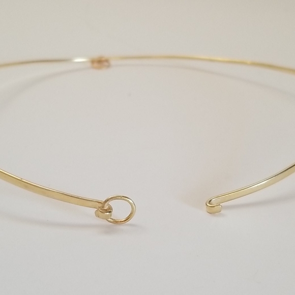 Choker - Picture 6 of 7